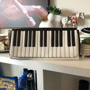 Betsey Johnson “Play It Again” Piano Keyboard Purse / Clutch